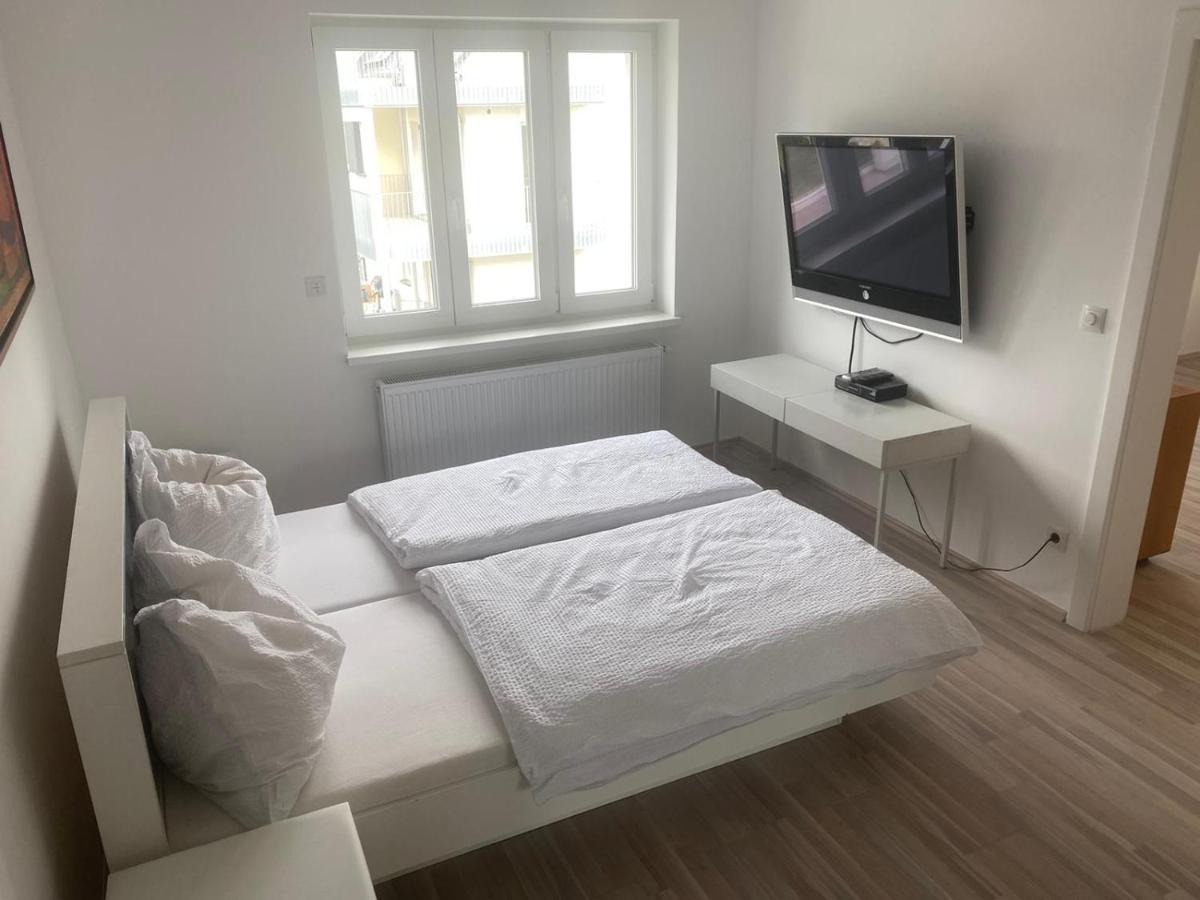 Apartamento Einfamillienhaus Rustenfeld Exterior foto